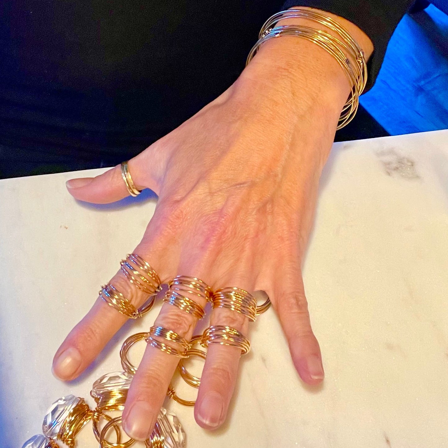 Bronze Continuum Ring ✨