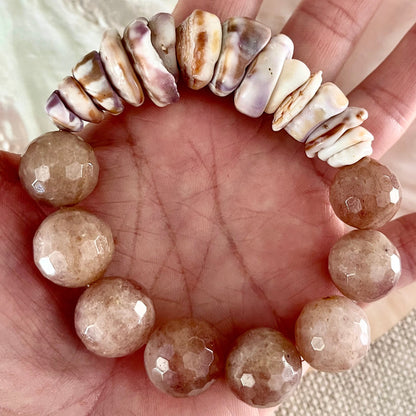 Muscovite & Vintage Pukas