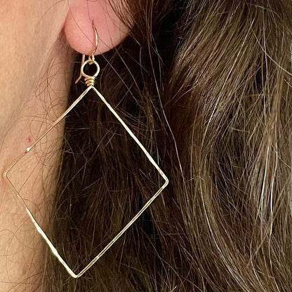 Hammered Metal Diamond Earring