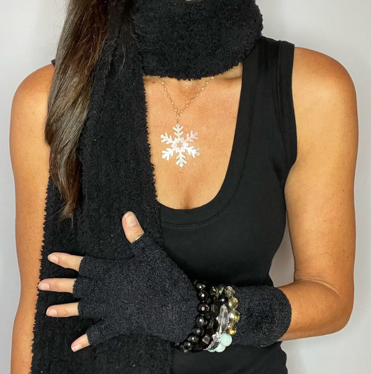 The Snowflake Necklace