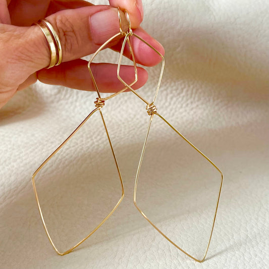 Sculpted Loop Earring