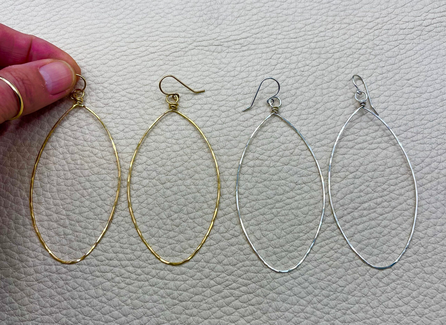 LOOPS HOOP
