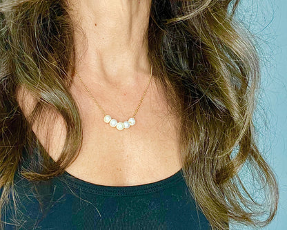 Sliding Creamy Pearls